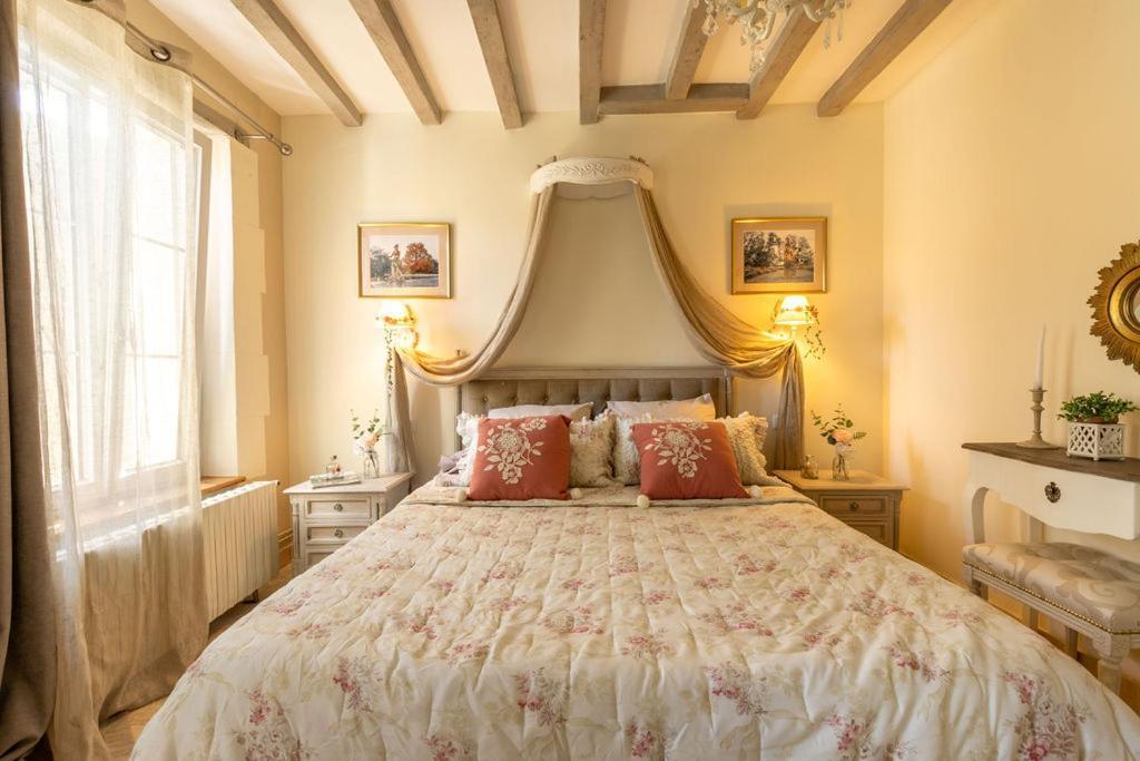 Le Clos Des Roses Chambres Et Tables D Hotes Meusnes Luaran gambar